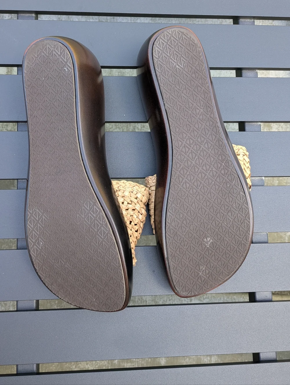 Donald J. Pliner Linzey Wedge Tan Woven Slide Sandal - Picture 6 of 9